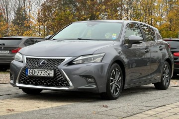 CT200H Elegance 136KM Xenon Led Navi Kamera Salon Polska